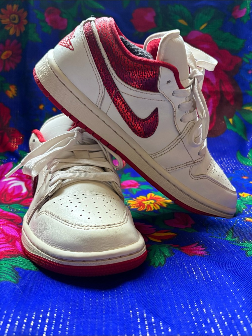 RED SNAKESKIN AIR JORDAN♥️ - Picture 4 of 7